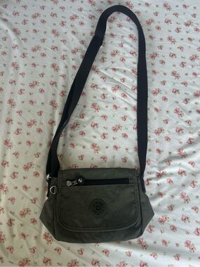 Kipling Small Crossbody Bag in Olive